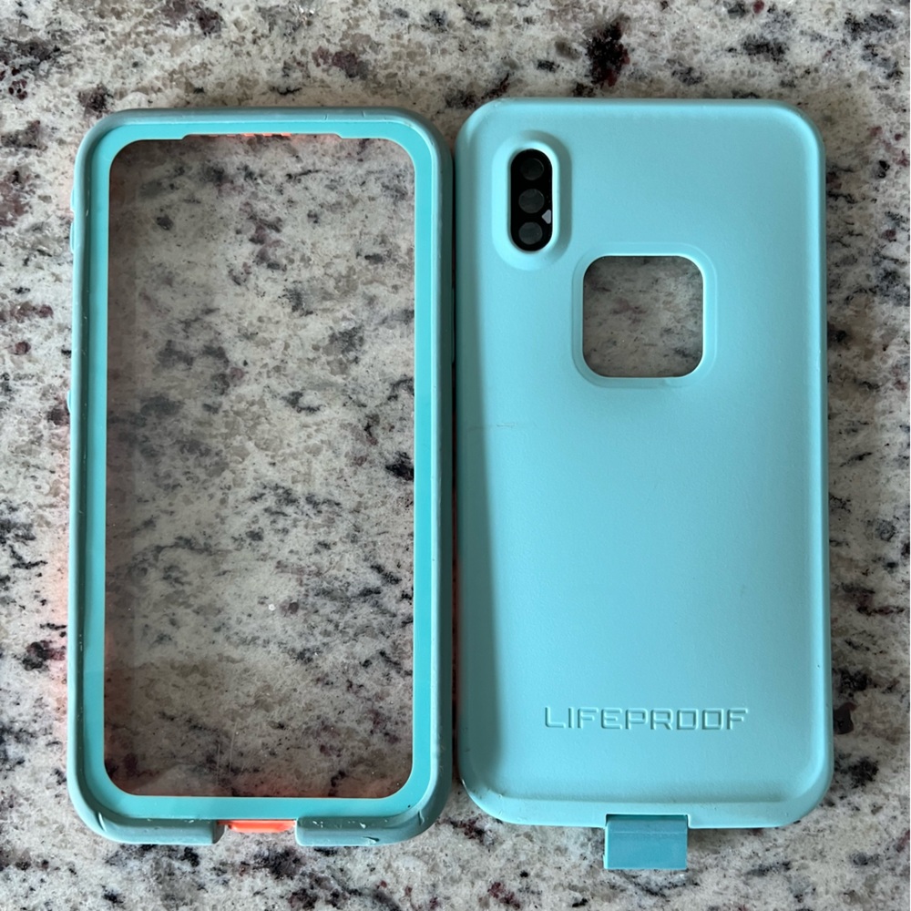 iPhone X lifeproof case